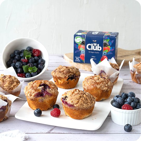 Muffins de berries con crumble